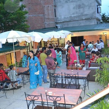Aryal International Hotel Kathmandu Exteriör bild