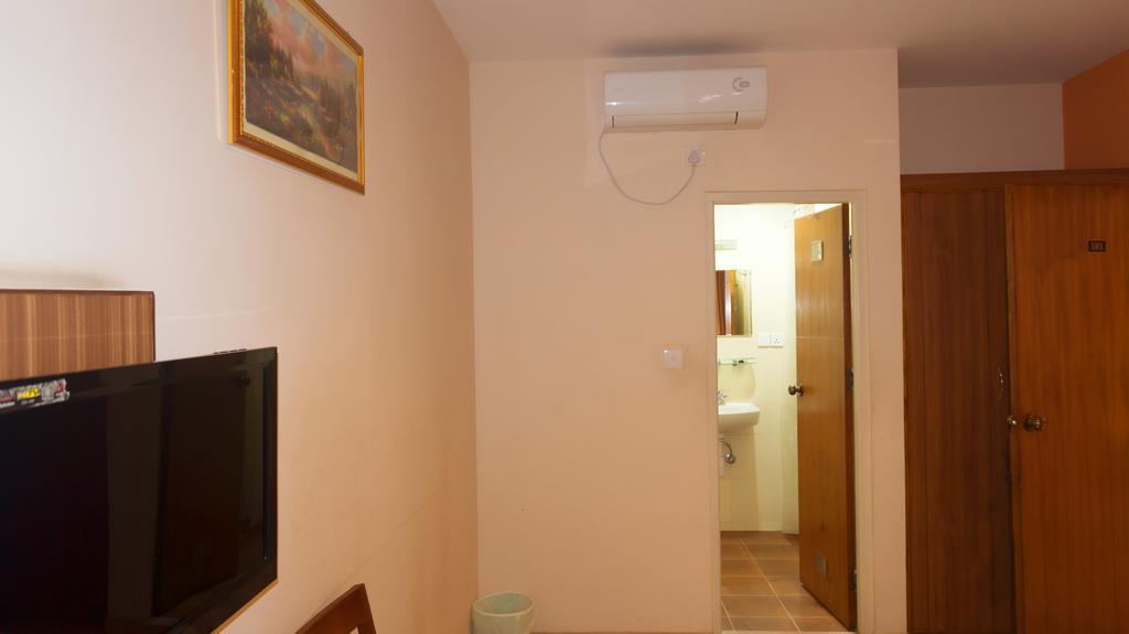 Aryal International Hotel Kathmandu Rum bild